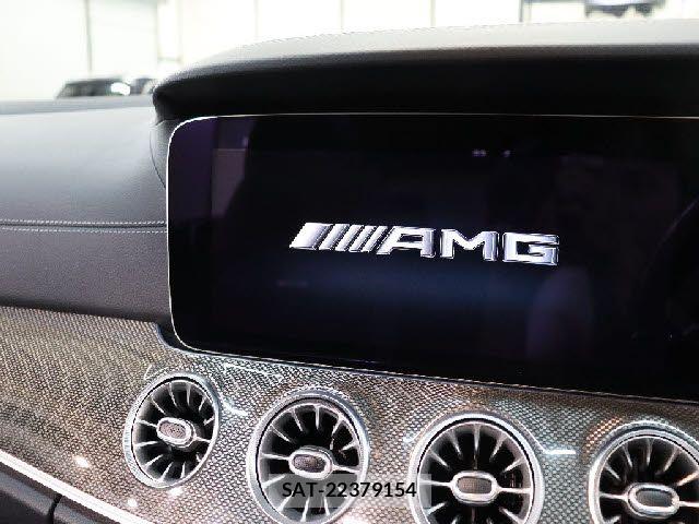 Mercedes Benz E-CLASS 2022-10 8146125-1