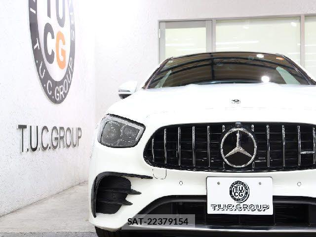 Mercedes Benz E-CLASS 2022-10 8146125-5