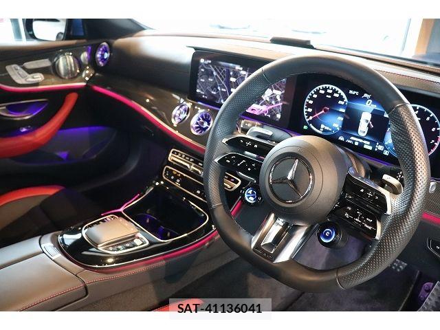 Mercedes Benz E-CLASS 2022-12 8830169-17