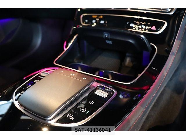 Mercedes Benz E-CLASS 2022-12 8830169-20