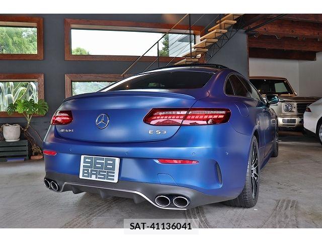 Mercedes Benz E-CLASS 2022-12 8830169-7