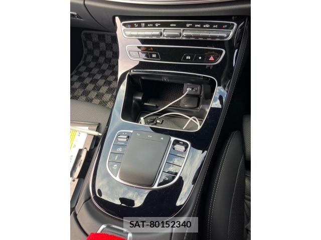 Mercedes Benz E-CLASS 2022-12 8880665-24