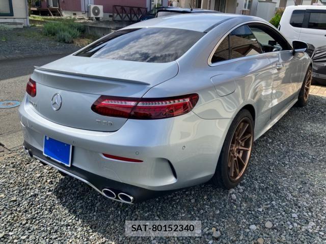 Mercedes Benz E-CLASS 2022-12 8880665-3