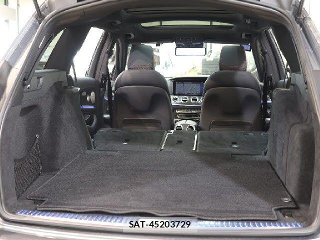 Mercedes Benz E-CLASS 2022-01 6012503-6
