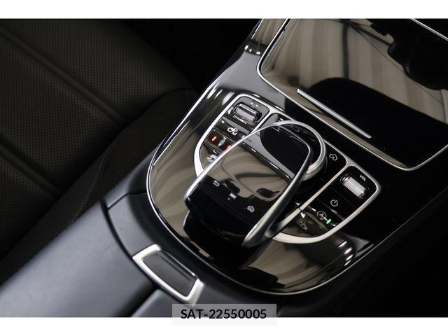 Mercedes Benz E-CLASS 2019-03 6264963-16