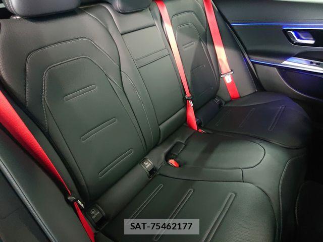 Mercedes Benz E-CLASS 2026-03 6752321-12