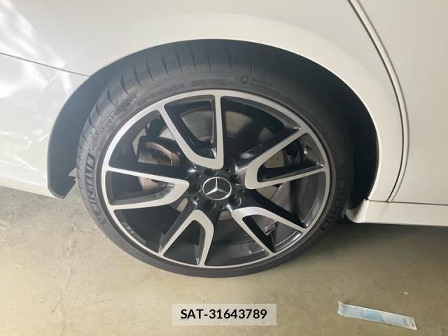 Mercedes Benz E-CLASS 2018-10 7328229-9