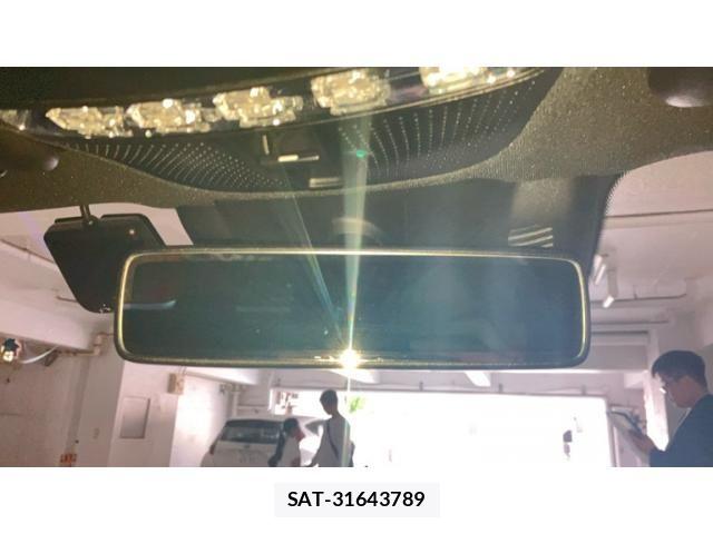 Mercedes Benz E-CLASS 2018-10 7328229-22