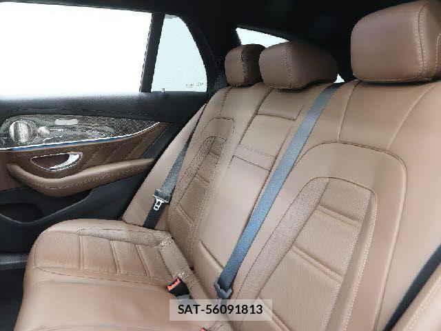 Mercedes Benz E-CLASS 2022-02 7902912-17