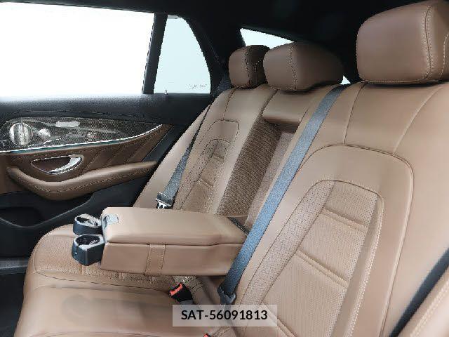 Mercedes Benz E-CLASS 2022-02 7902912-18