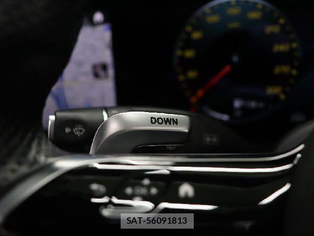 Mercedes Benz E-CLASS 2022-02 7902912-27