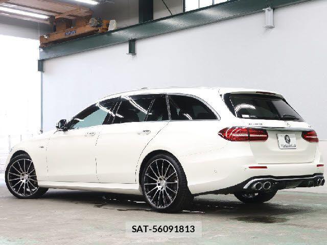 Mercedes Benz E-CLASS 2022-02 7902912-2