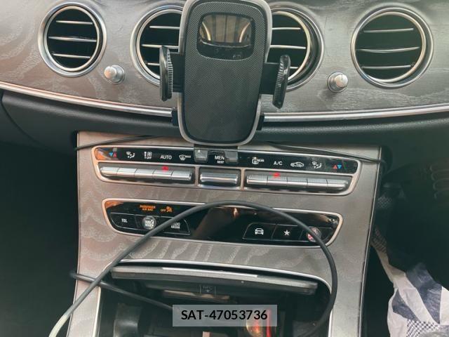 Mercedes Benz E-CLASS 2023-08 8743709-20