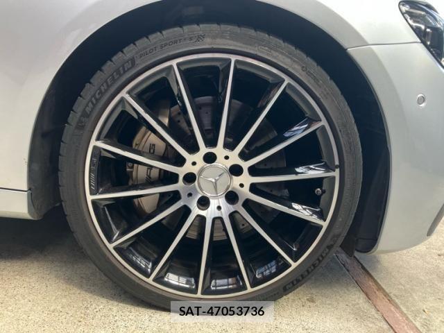 Mercedes Benz E-CLASS 2023-08 8743709-6