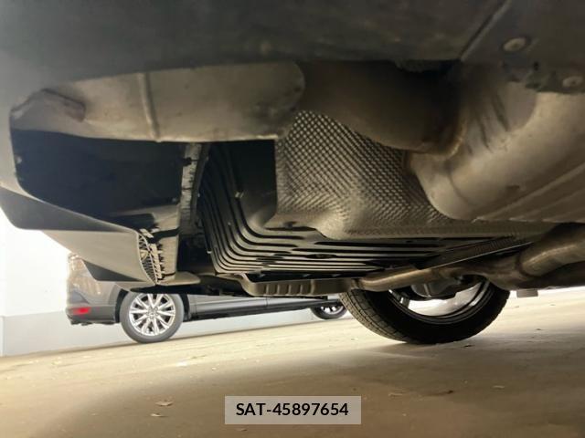 Mercedes Benz E-CLASS 2018-04 6676785-23