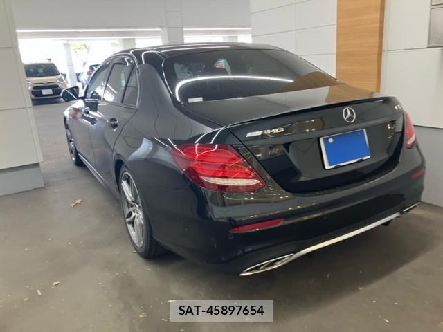 Mercedes Benz E-CLASS 2018-04 6676785-3