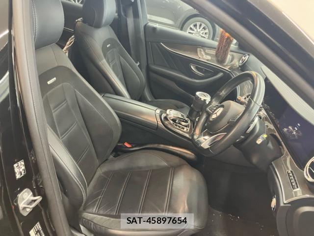 Mercedes Benz E-CLASS 2018-04 6676785-5