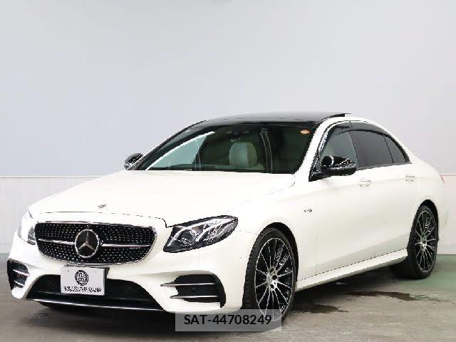 Mercedes Benz E-CLASS 2017-09 6908112-13