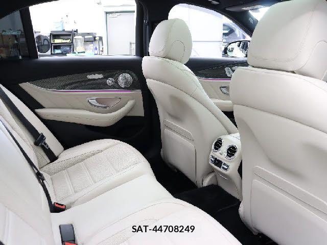 Mercedes Benz E-CLASS 2017-09 6908112-19