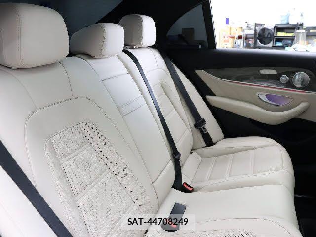 Mercedes Benz E-CLASS 2017-09 6908112-20
