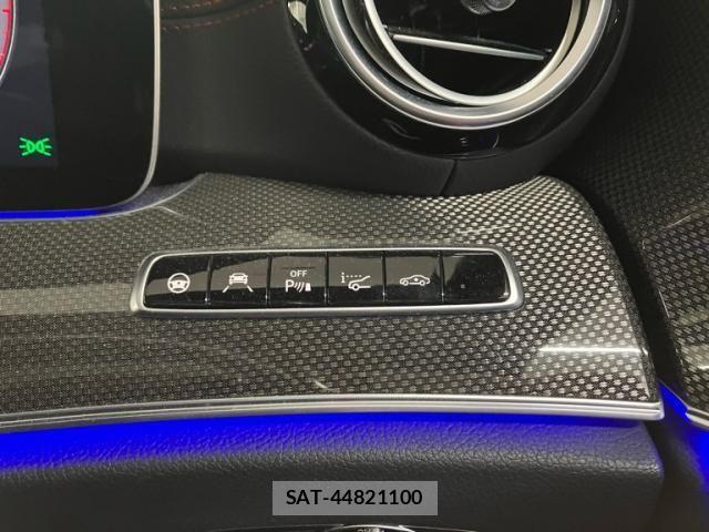 Mercedes Benz E-CLASS 2017-12 7455606-13