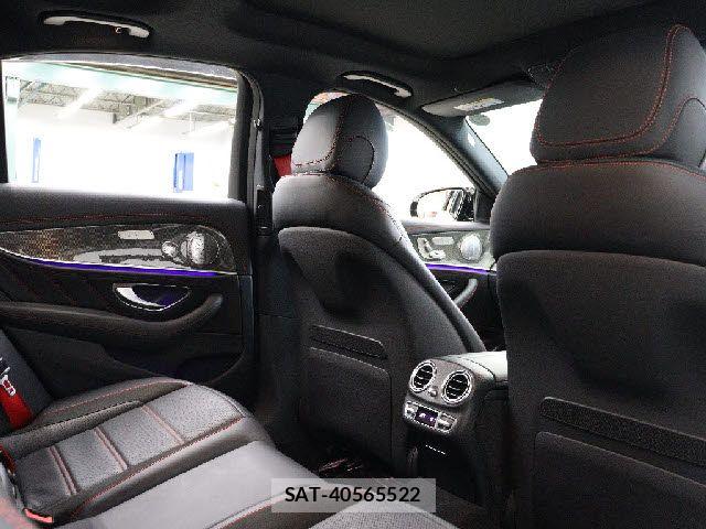 Mercedes Benz E-CLASS 2017-10 7617907-19