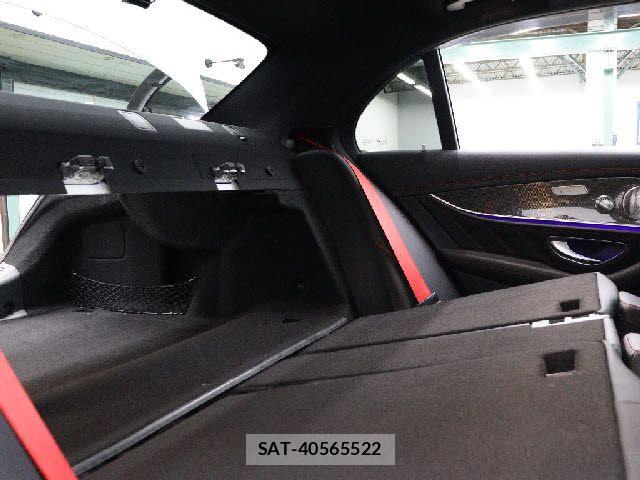 Mercedes Benz E-CLASS 2017-10 7617907-21