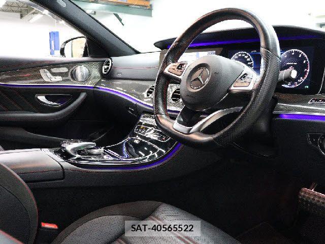 Mercedes Benz E-CLASS 2017-10 7617907-3