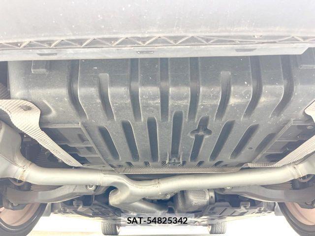 Mercedes Benz E-CLASS 2017-12 8562569-19