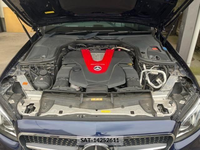 Mercedes Benz E-CLASS 2017-06 8780958-10