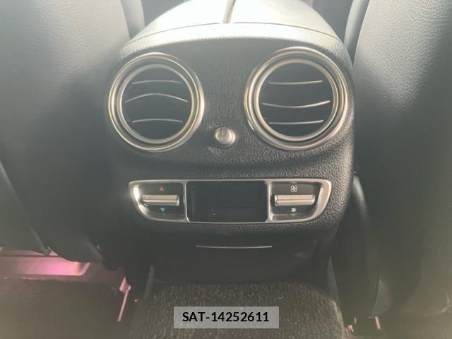 Mercedes Benz E-CLASS 2017-06 8780958-14