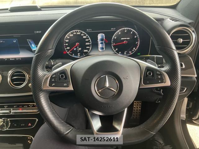 Mercedes Benz E-CLASS 2017-06 8780958-16