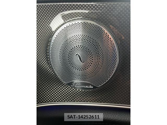 Mercedes Benz E-CLASS 2017-06 8780958-23