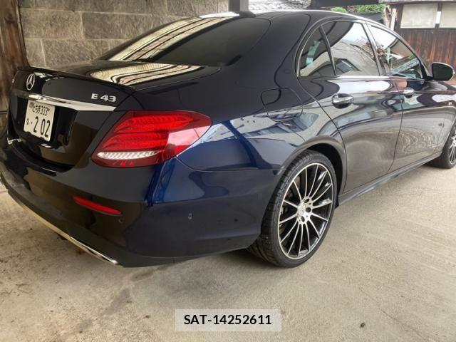 Mercedes Benz E-CLASS 2017-06 8780958-3