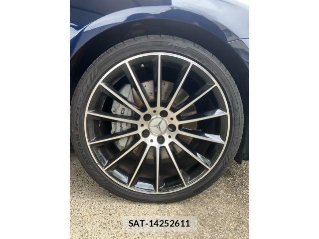 Mercedes Benz E-CLASS 2017-06 8780958-4