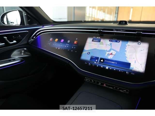 Mercedes Benz E-CLASS 2025-02 3675463-19