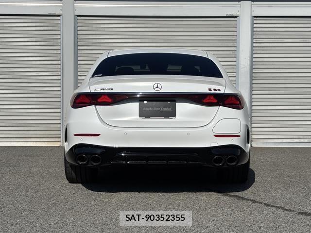 Mercedes Benz E-CLASS 2025-01 3771740-14