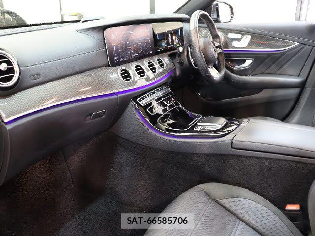 Mercedes Benz E-CLASS 2021-09 7455605-1