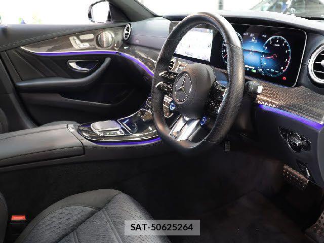 Mercedes Benz E-CLASS 2021-07 8208588-11