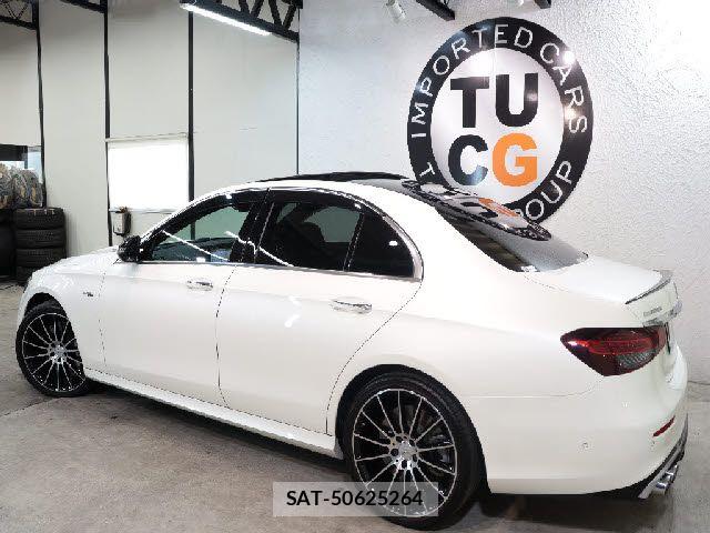 Mercedes Benz E-CLASS 2021-07 8208588-12