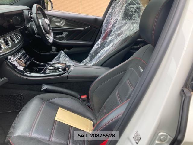 Mercedes Benz E-CLASS 2019-03 8660106-9
