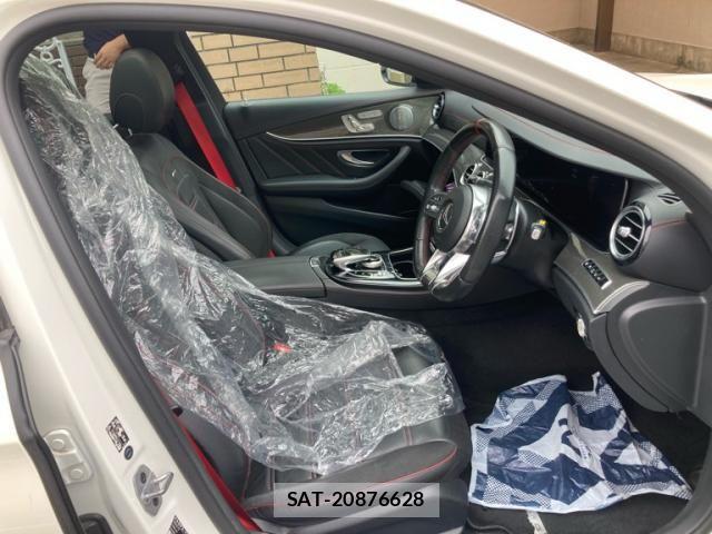 Mercedes Benz E-CLASS 2019-03 8660106-11