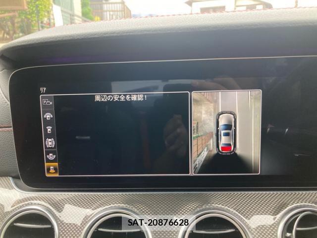 Mercedes Benz E-CLASS 2019-03 8660106-19