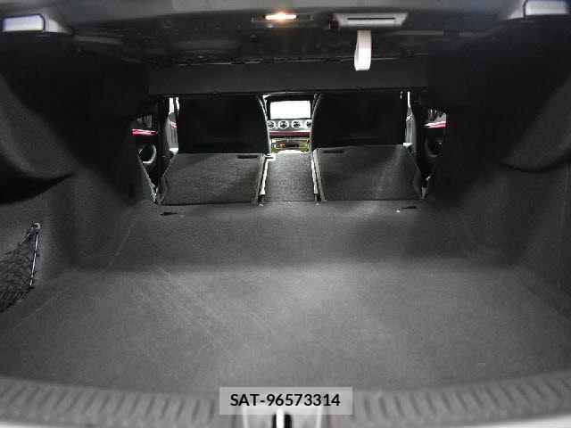 Mercedes Benz E-CLASS 2021-12 8666469-19