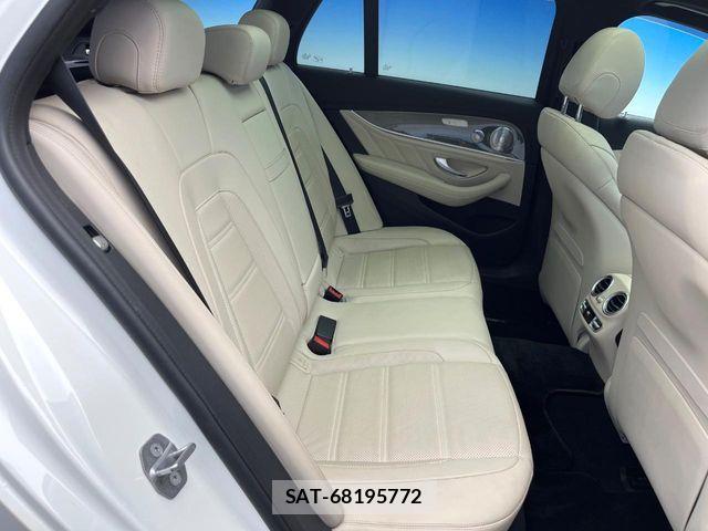 Mercedes Benz E-CLASS 2018-01 8146126-9