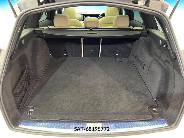 Mercedes Benz E-CLASS 2018-01 8146126-12
