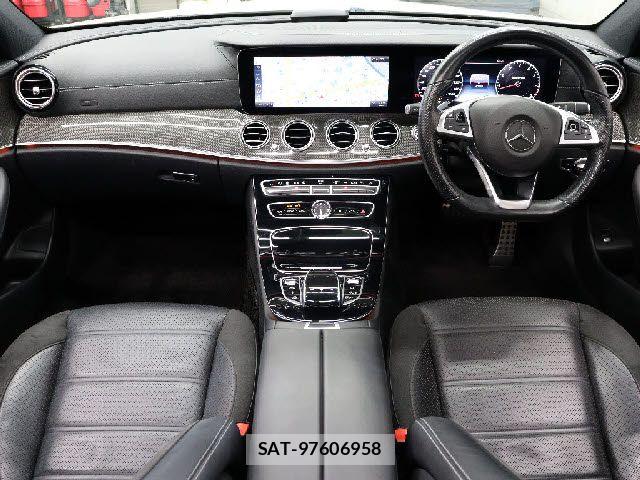 Mercedes Benz E-CLASS 2017-02 8074496-1