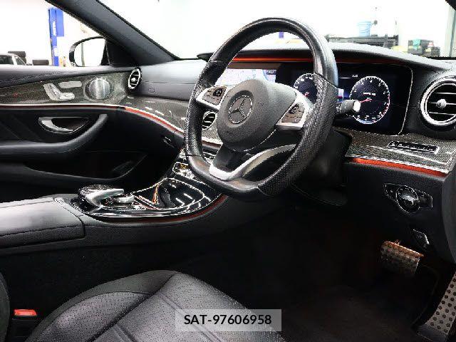 Mercedes Benz E-CLASS 2017-02 8074496-3
