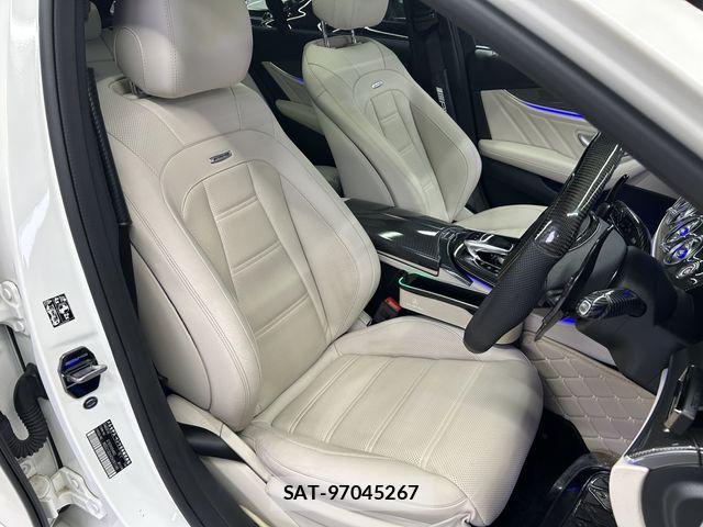 Mercedes Benz E-CLASS 2018-01 8743701-9