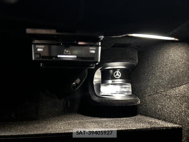 Mercedes Benz EQE 2023-09 3771744-9